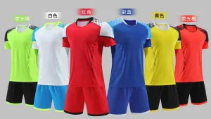 足球服批发 男女童款尺码齐全 个性化定制可开正规发票