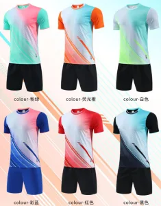 足球训练营专业队服 团体定制 起订量可沟通 报价按款式和数量确认